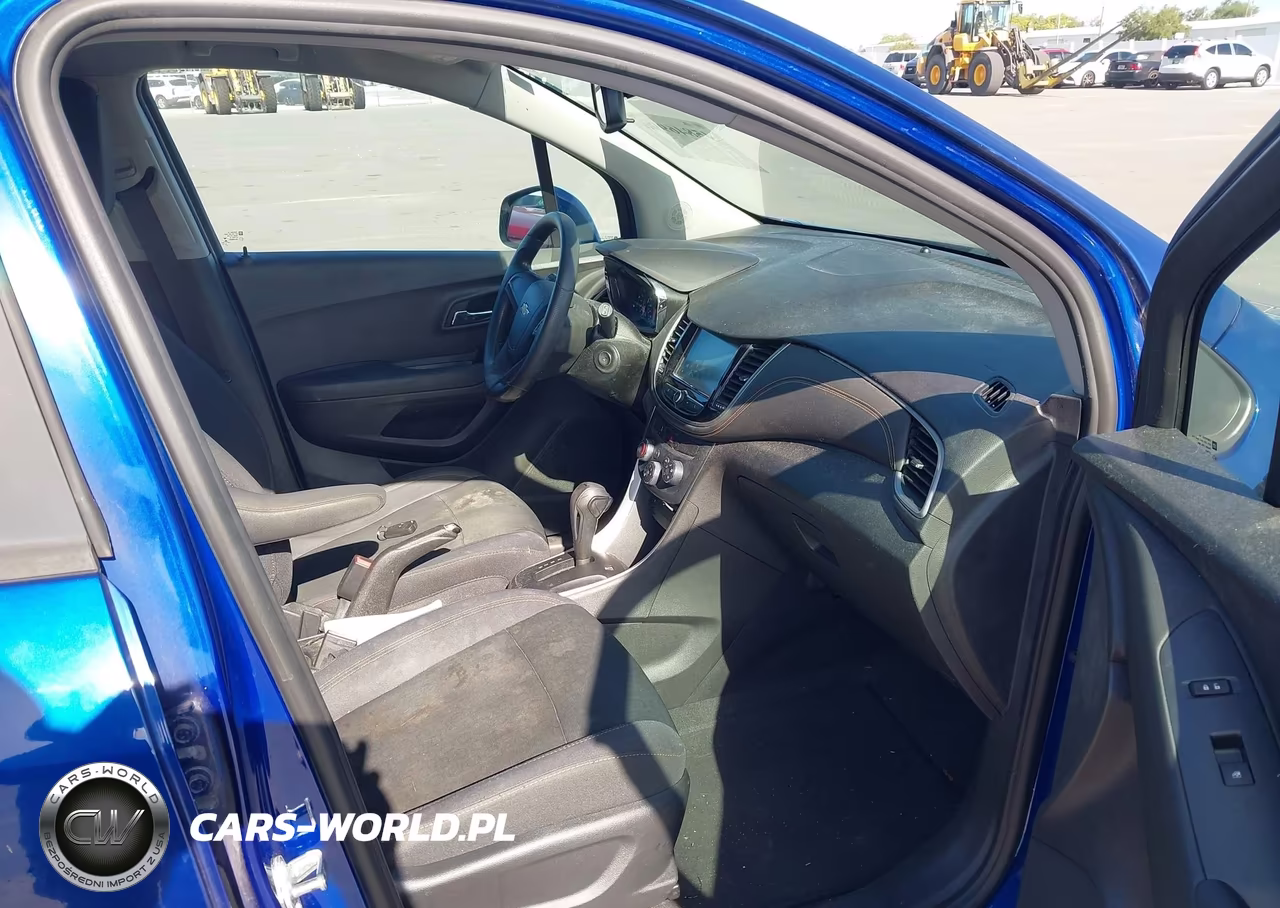 2017 Chevrolet Trax Ls VIN:3GNCJKSB2HL151397 - 5