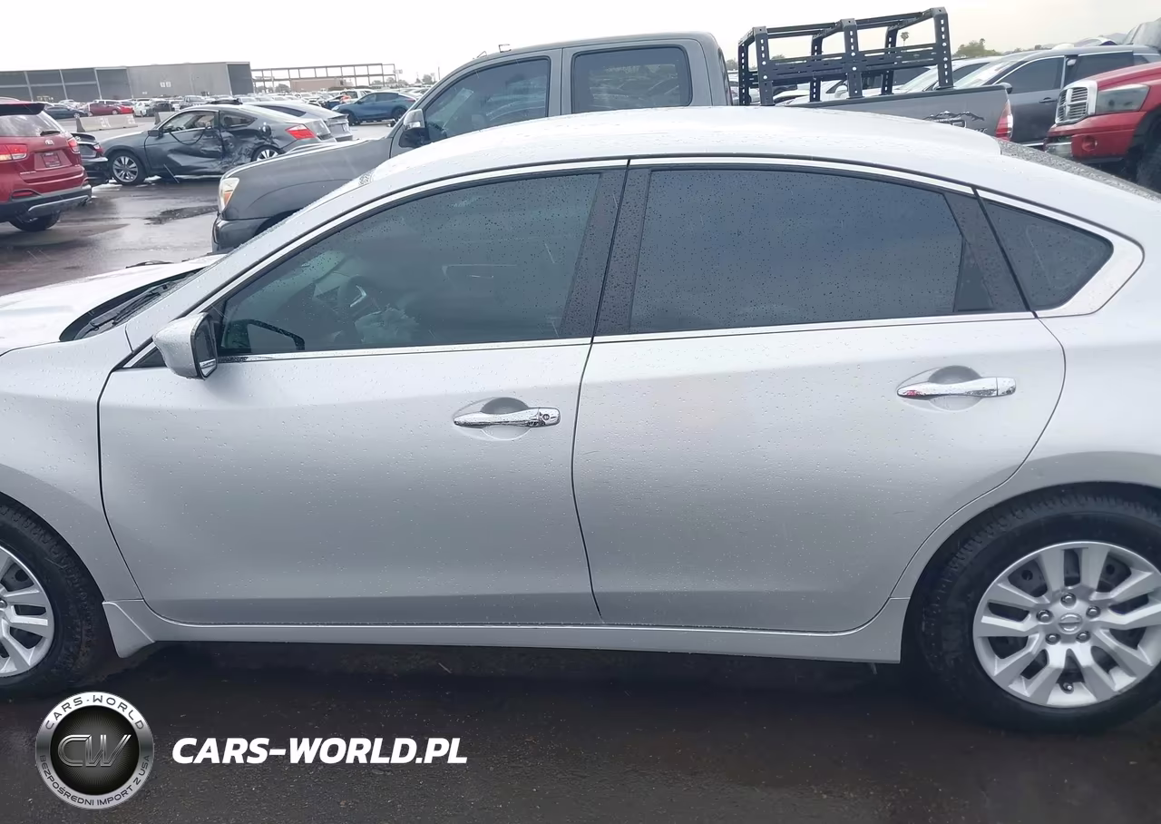 2016 Nissan Altima 2.5 S VIN:1N4AL3AP9GN379396 - 14