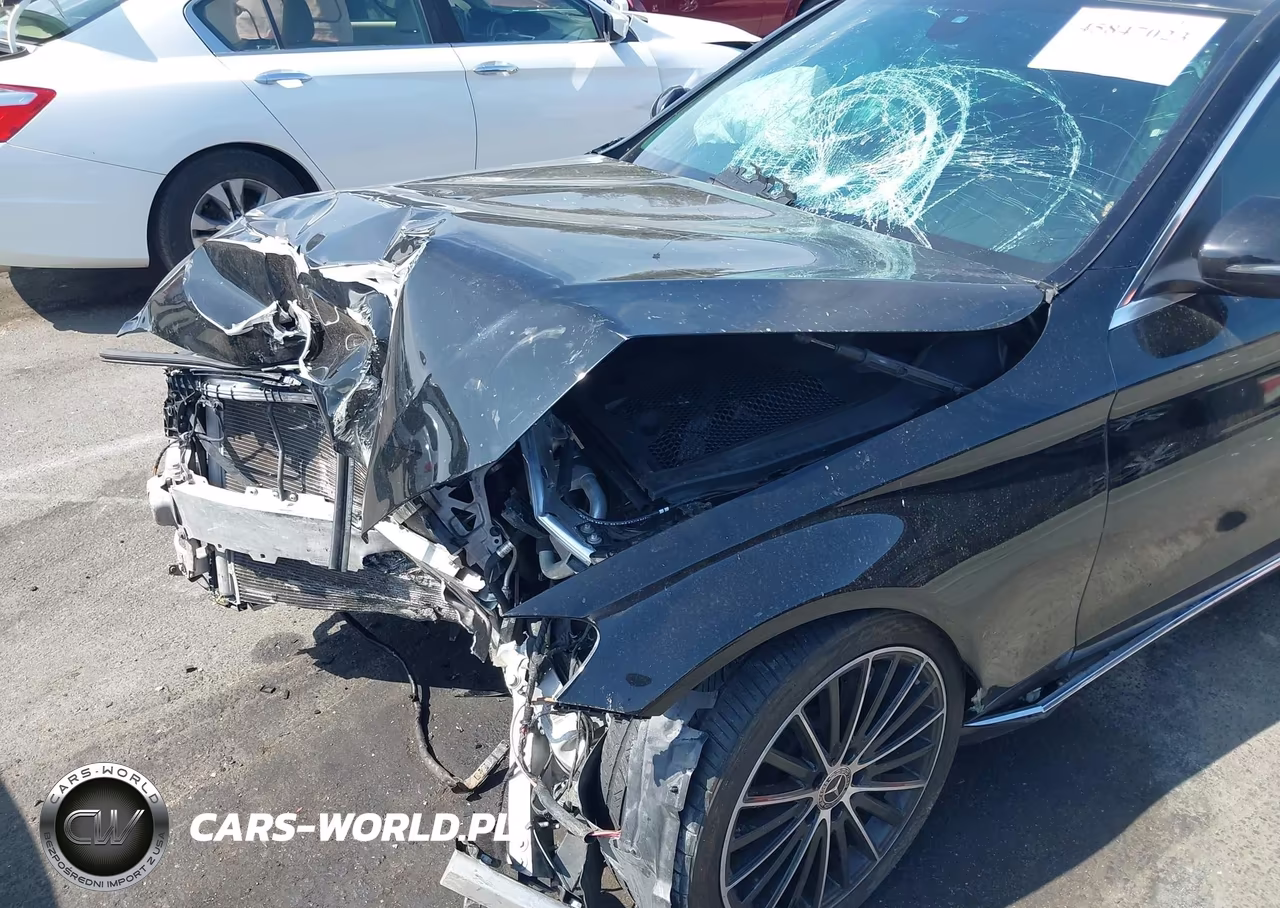 2020 Mercedes-Benz C 300 VIN:55SWF8DB9LU327715 - 6