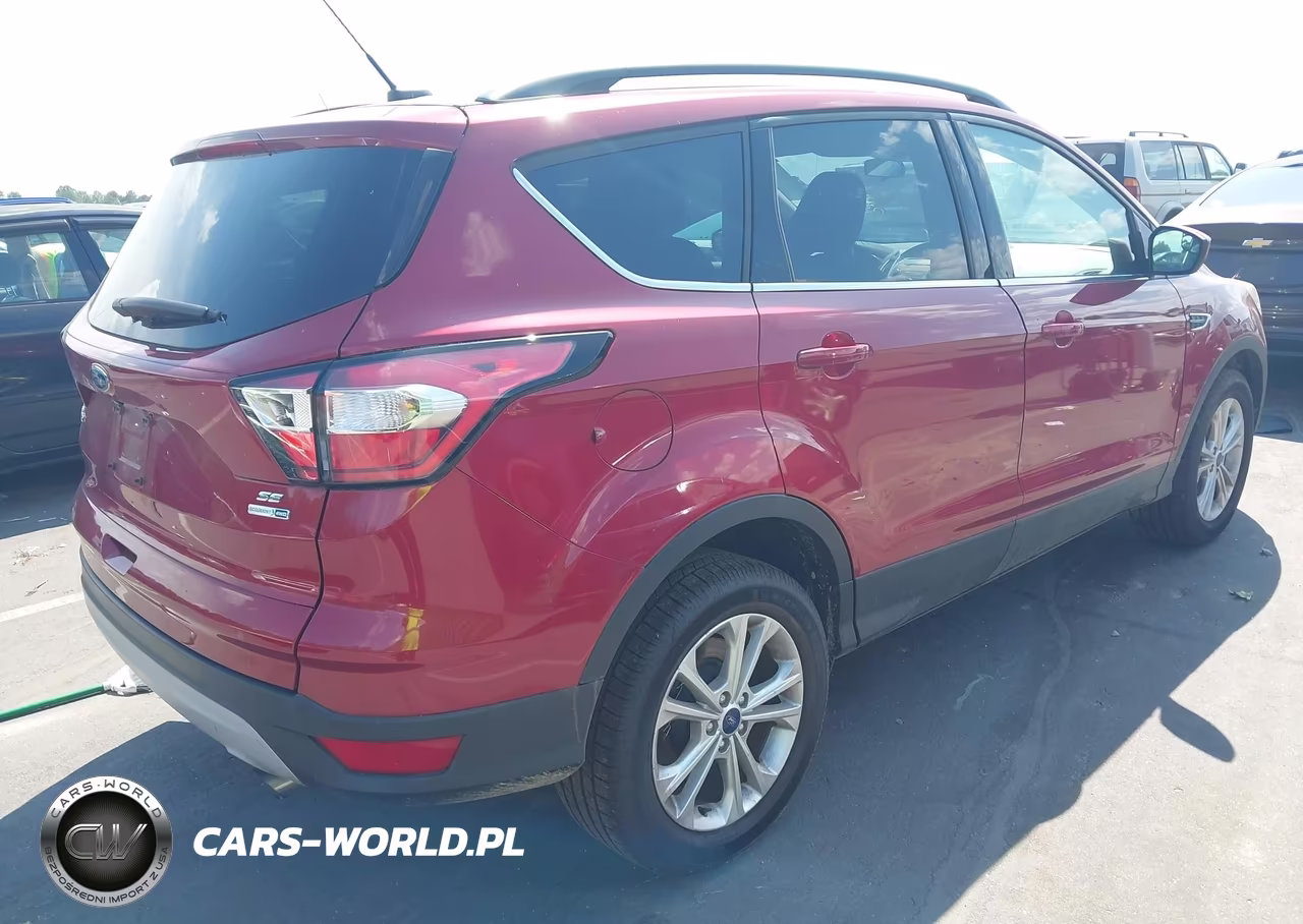 2018 Ford Escape Se VIN:1FMCU9GD0JUA76869 - 4