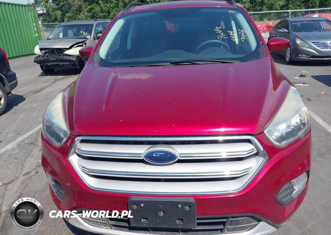 2018 Ford Escape Se VIN:1FMCU9GD0JUA76869 - 6