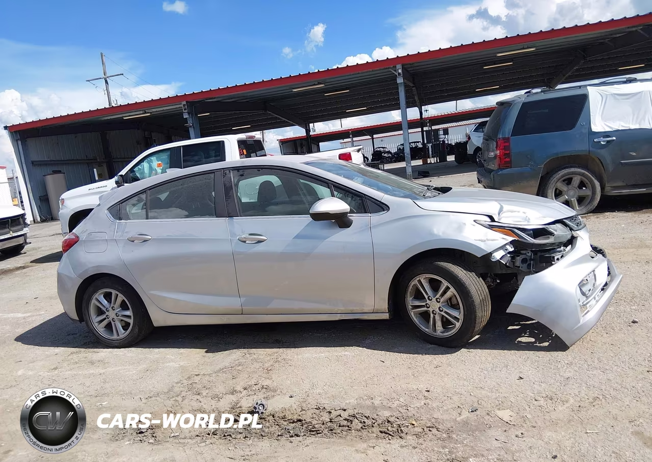 2018 Chevrolet Cruze Lt Auto VIN:3G1BE6SM2JS631980 - 13
