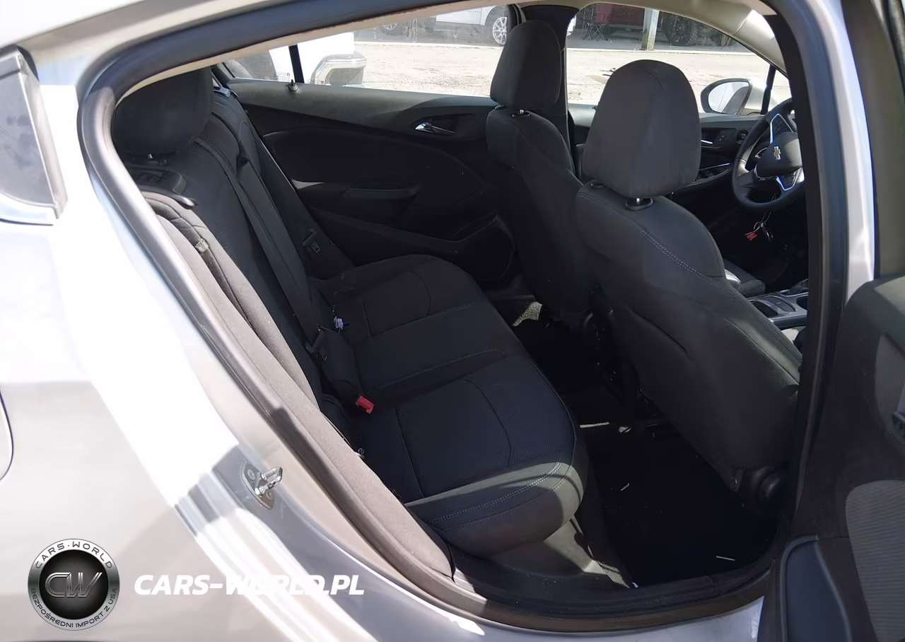 2018 Chevrolet Cruze Lt Auto VIN:3G1BE6SM2JS631980 - 8