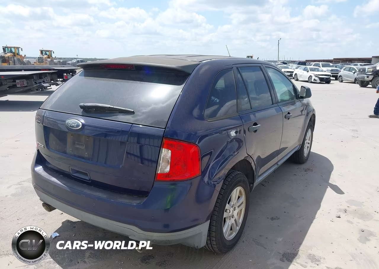 2011 Ford Edge Se VIN:2FMDK3GC4BBA70031 - 4