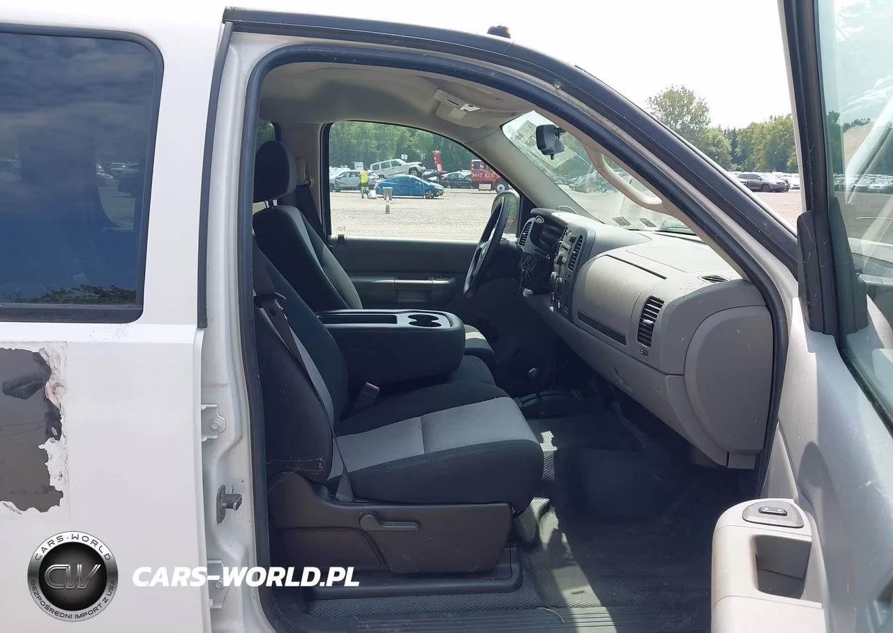 2008 Chevrolet Silverado 2500Hd Work Truck VIN:1GCHK23K18F190891 - 5