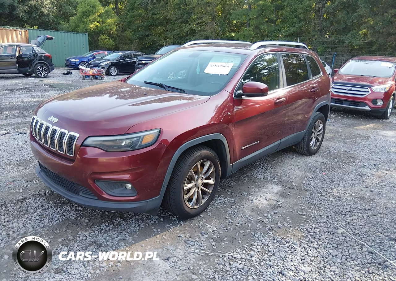 2019 Jeep Cherokee Latitude Plus Fwd VIN:1C4PJLLB9KD348594 - 2