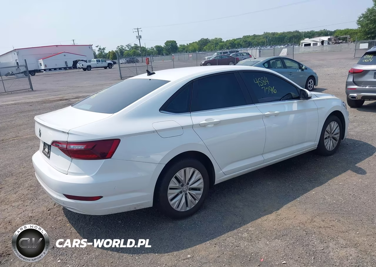 2020 Volkswagen Jetta 1.4T R-Line-1.4T S VIN:3VWN57BU0LM081547 - 4