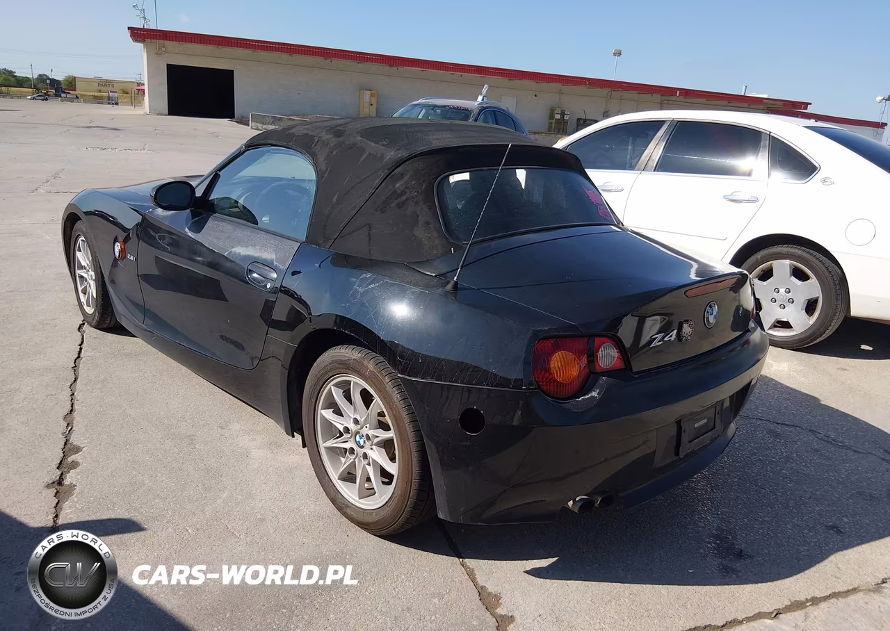 2004 BMW Z4 2.5I VIN:4USBT33514LS52475 - 3