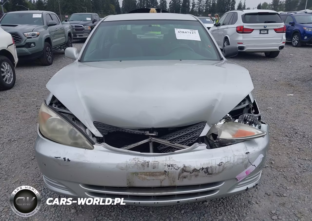 2003 Toyota Camry Le VIN:JTDBE32K630161144 - 6
