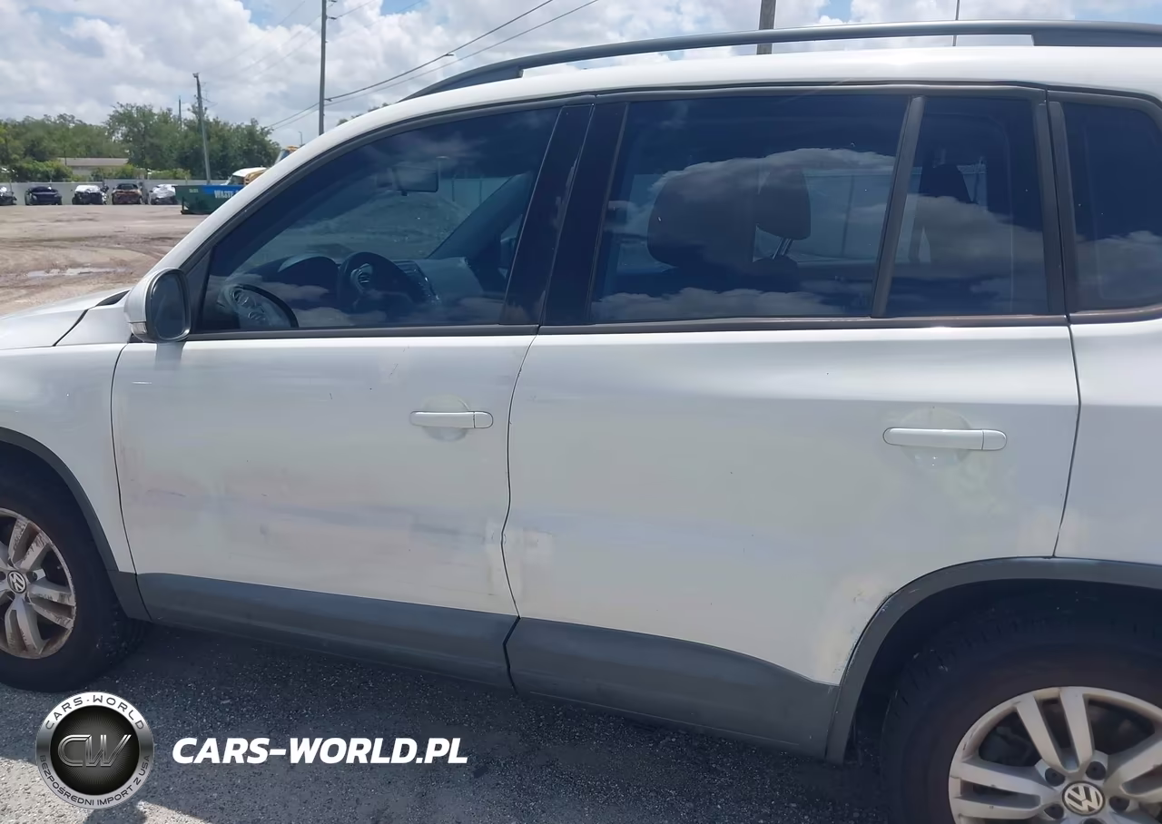 2015 Volkswagen Tiguan S VIN:WVGAV7AX7FW505321 - 20
