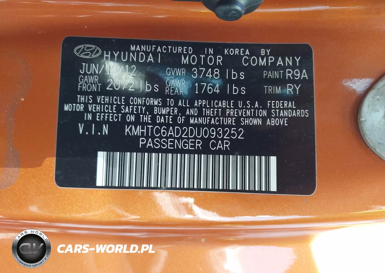 2013 Hyundai Veloster Base W-Black VIN:KMHTC6AD2DU093252 - 9