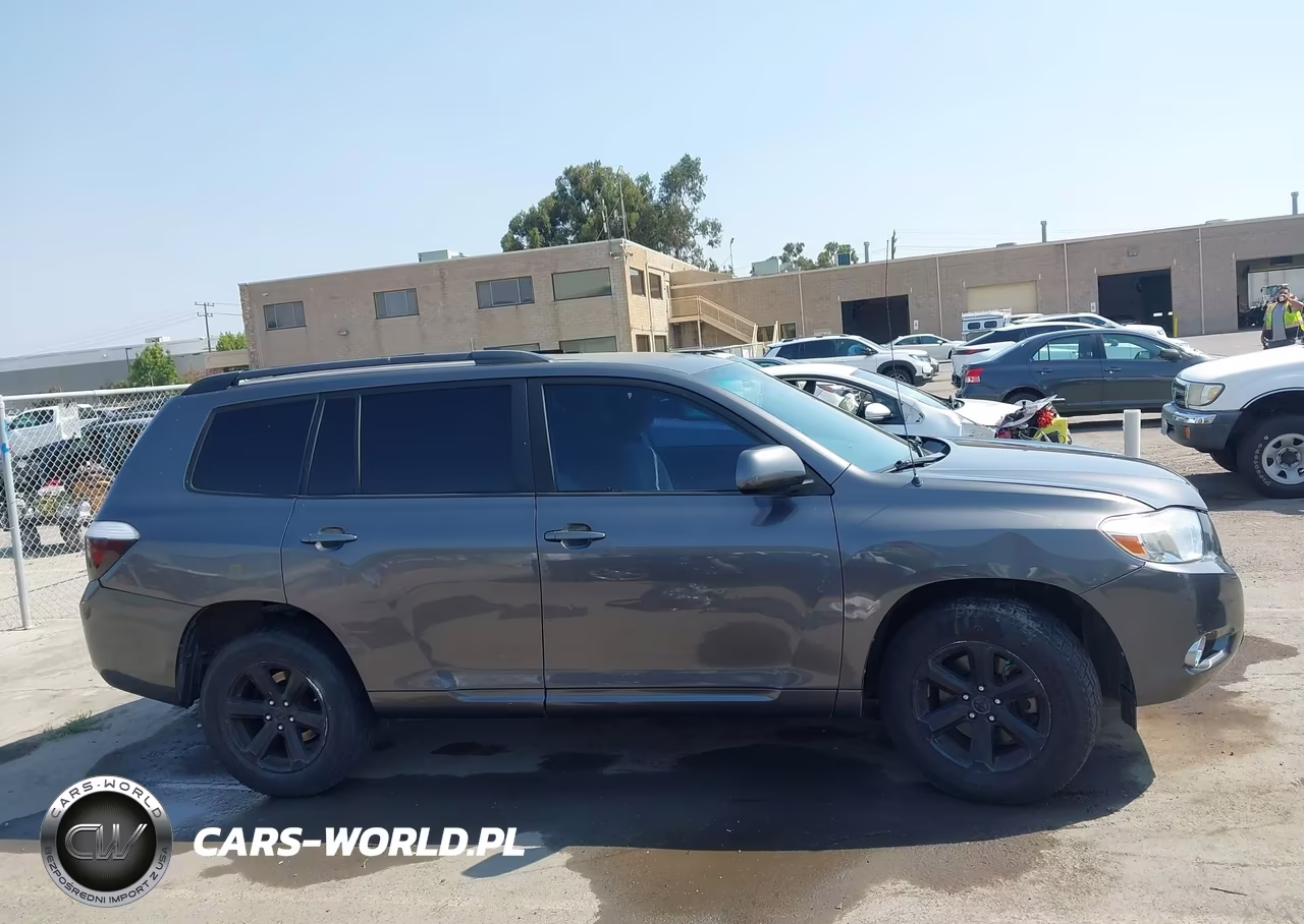 2010 Toyota Highlander VIN:5TDZA3EHXAS003880 - 13