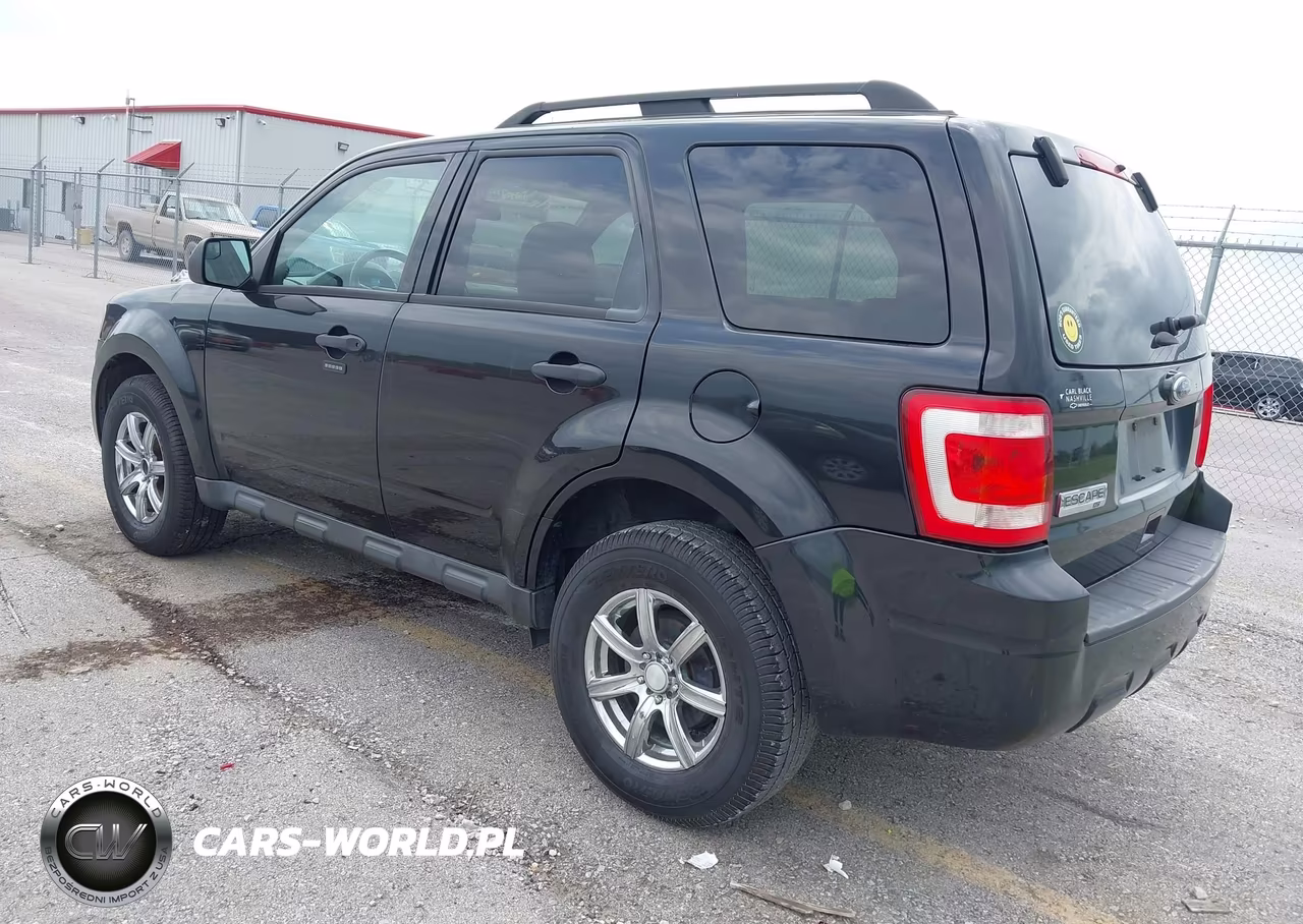 2011 Ford Escape Xlt VIN:1FMCU0D71BKB71920 - 3