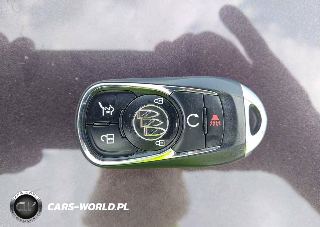 2017 Buick Envision Essence VIN:LRBFXDSA2HD038223 - 11
