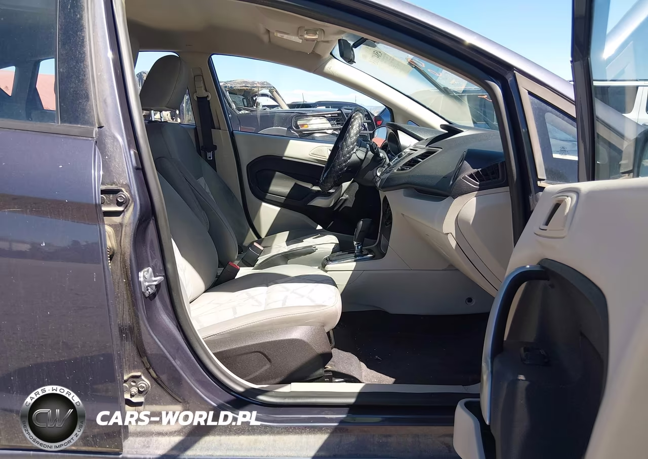 2012 Ford Fiesta Se VIN:3FADP4EJ6CM118339 - 5