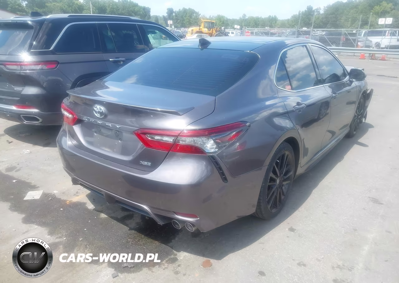 2022 Toyota Camry Xse VIN:4T1K61AK2NU029461 - 4