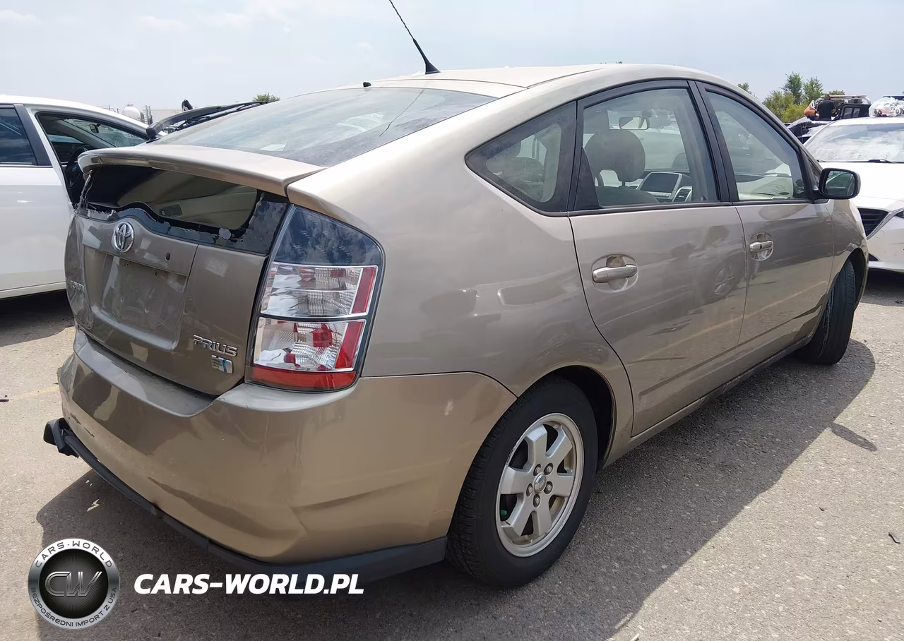 2004 Toyota Prius VIN:JTDKB20U140103841 - 4