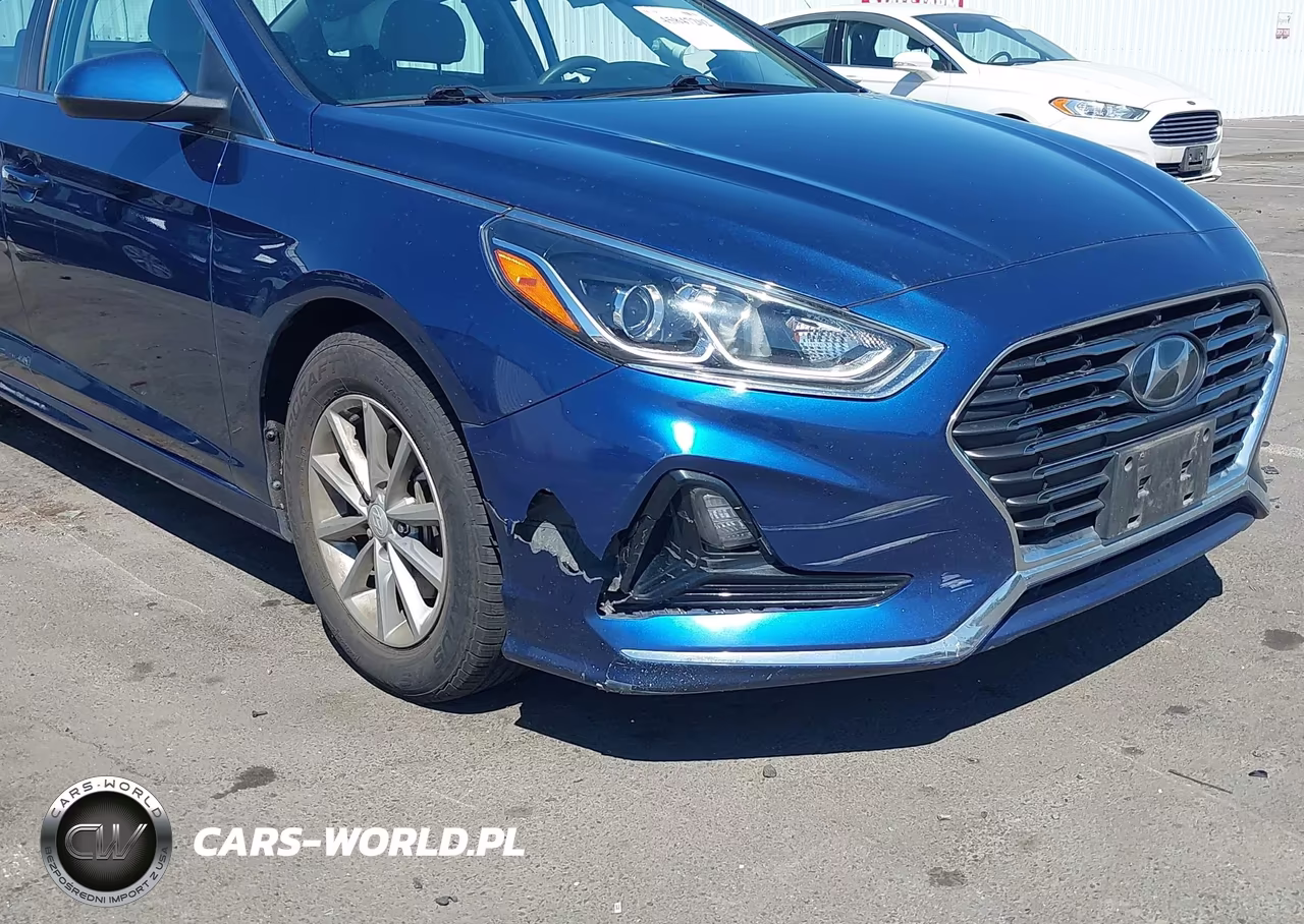 2019 Hyundai Sonata Se VIN:5NPE24AF2KH792944 - 19