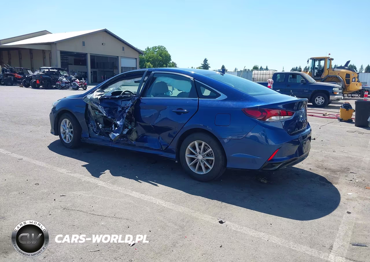 2019 Hyundai Sonata Se VIN:5NPE24AF2KH792944 - 3