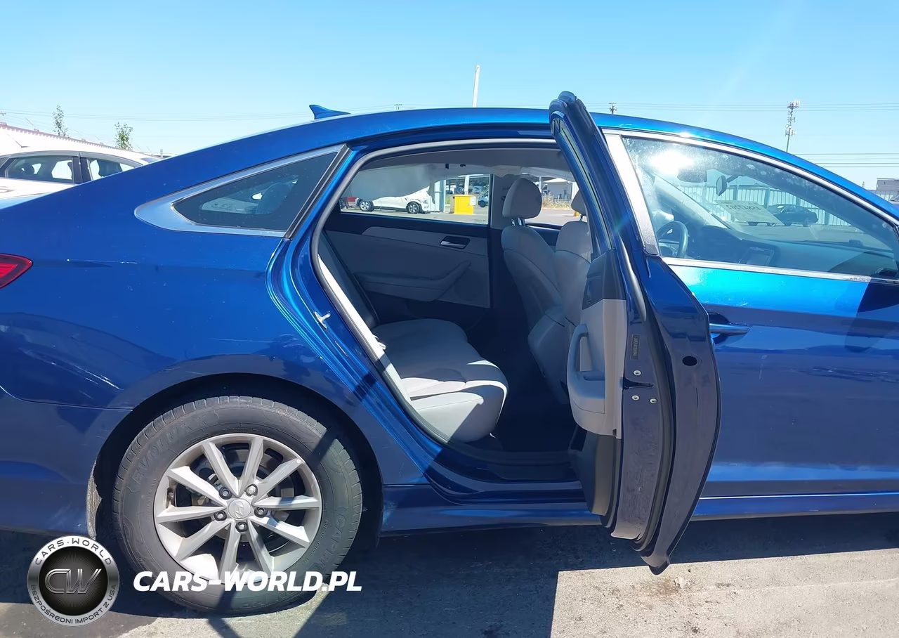 2019 Hyundai Sonata Se VIN:5NPE24AF2KH792944 - 8