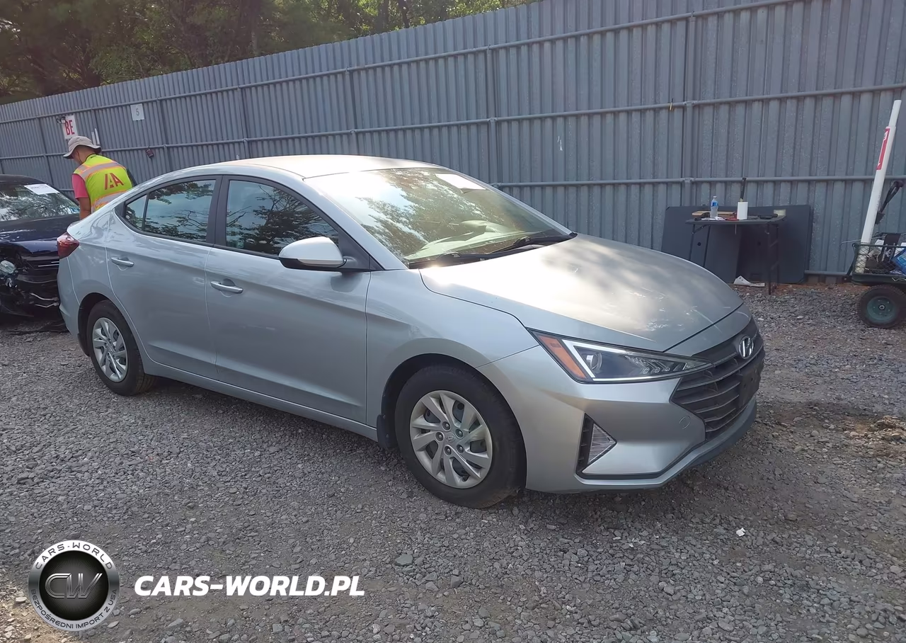 2020 Hyundai Elantra Se – zdjęcie 1 z 16