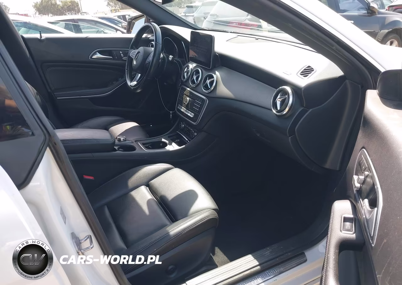 2019 Mercedes-Benz Cla 250 VIN:WDDSJ4EB9KN749446 - 5
