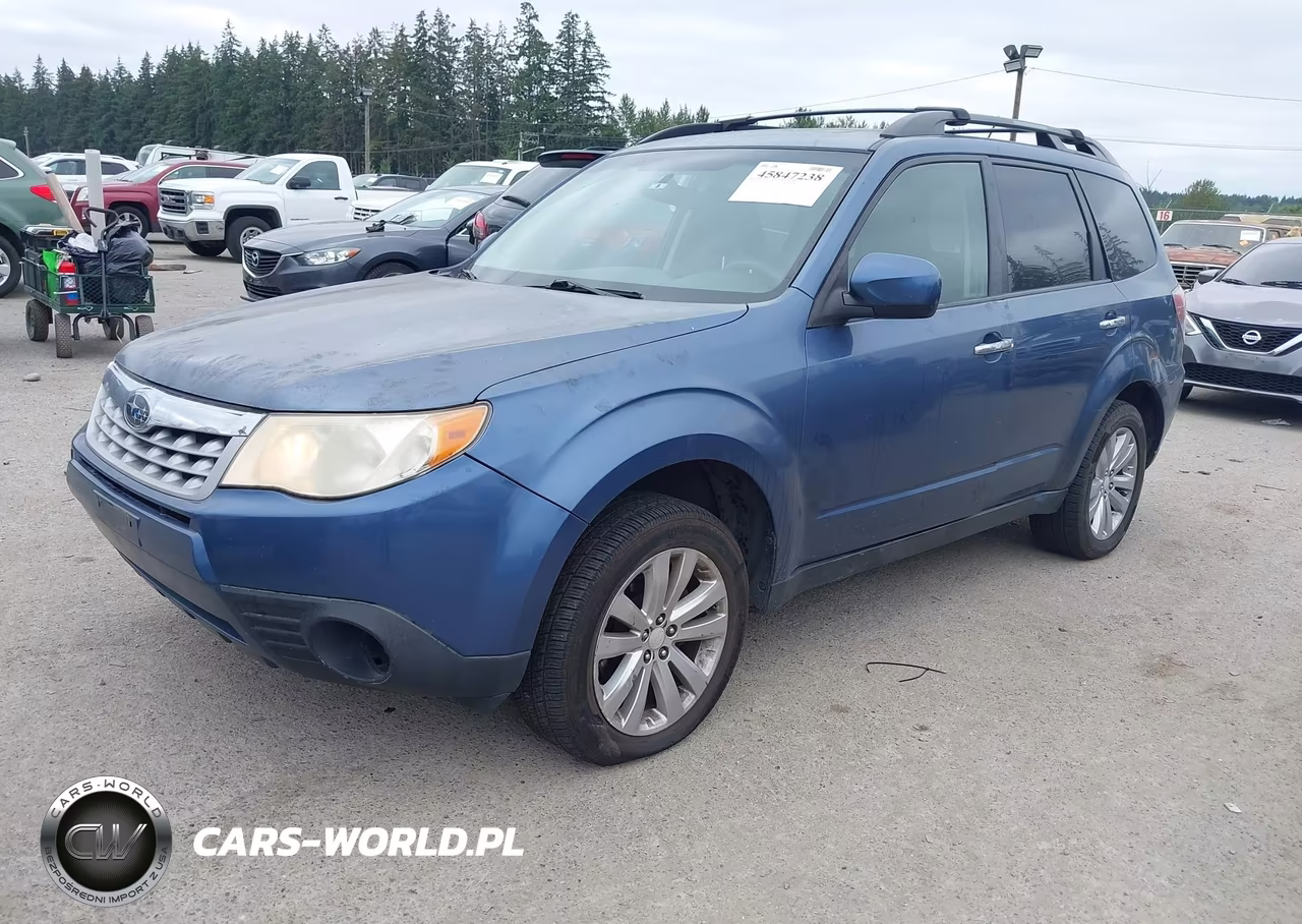 2011 Subaru Forester 2.5X Premium VIN:JF2SHADC2BG728622 - 2