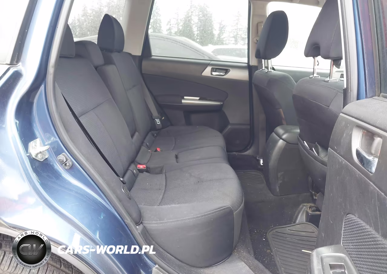 2011 Subaru Forester 2.5X Premium VIN:JF2SHADC2BG728622 - 8