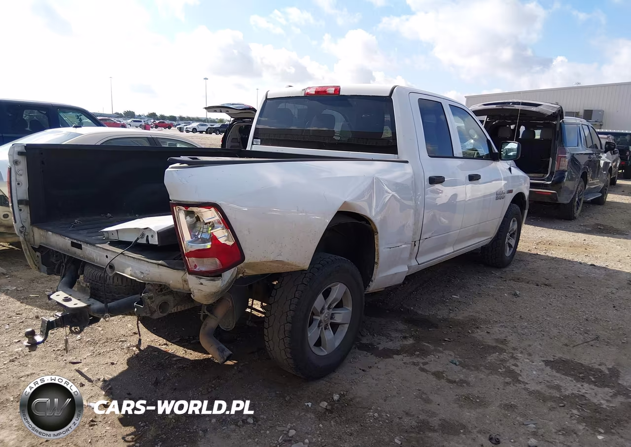 2016 Ram 1500 Tradesman VIN:1C6RR7FM5GS122956 - 4