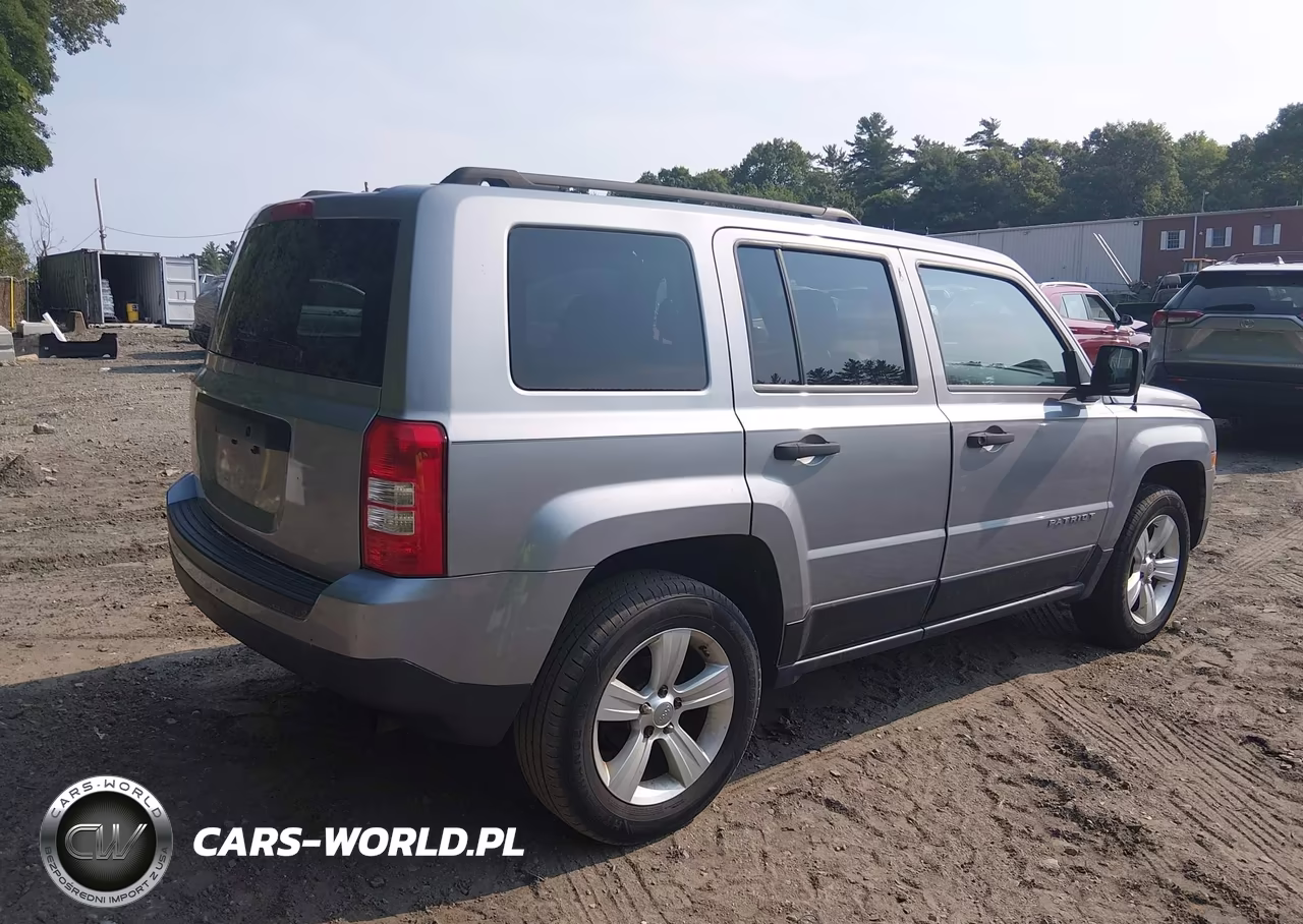 2014 Jeep Patriot Sport VIN:1C4NJRBB8ED886316 - 4