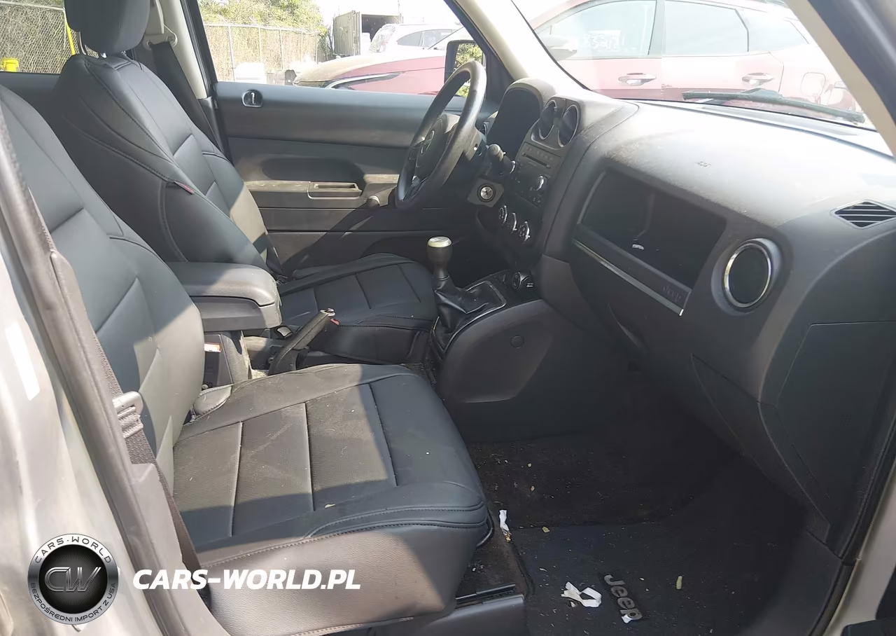 2014 Jeep Patriot Sport VIN:1C4NJRBB8ED886316 - 5