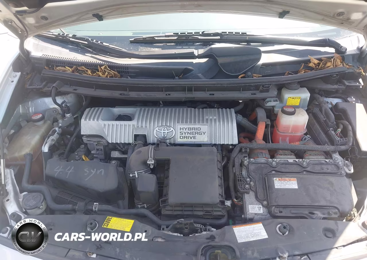 2015 Toyota Prius Two VIN:JTDKN3DU0F1926698 - 10