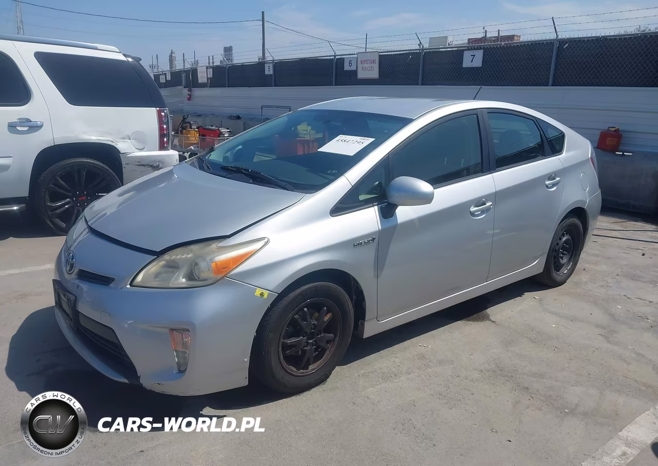 2015 Toyota Prius Two VIN:JTDKN3DU0F1926698 - 2