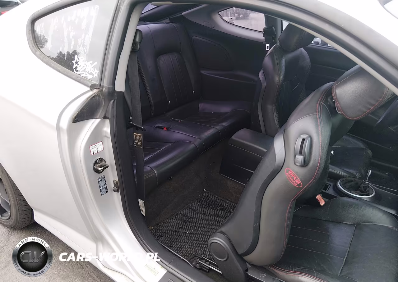 2005 Hyundai Tiburon Gt-Se VIN:KMHHN65F85U155413 - 8