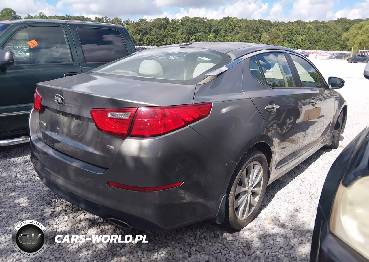 2015 Kia Optima Lx VIN:5XXGM4A76FG508728 - 4