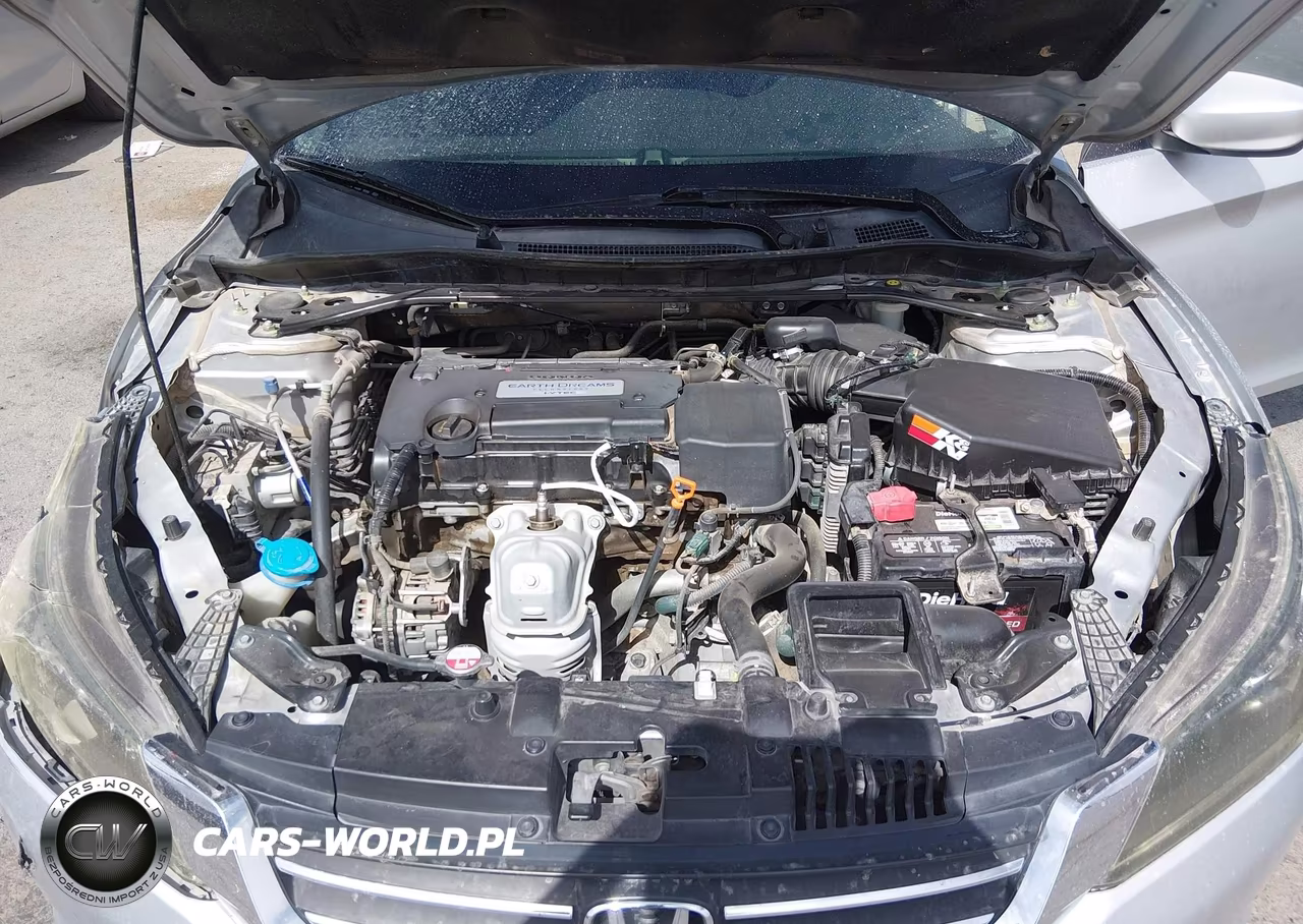 2015 Honda Accord Sport VIN:1HGCR2F55FA139398 - 10
