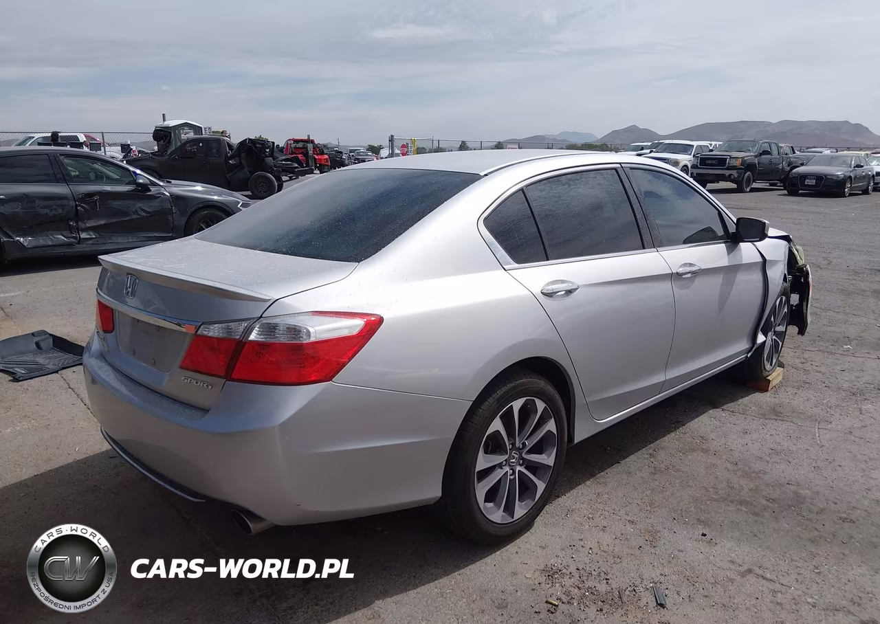2015 Honda Accord Sport VIN:1HGCR2F55FA139398 - 4
