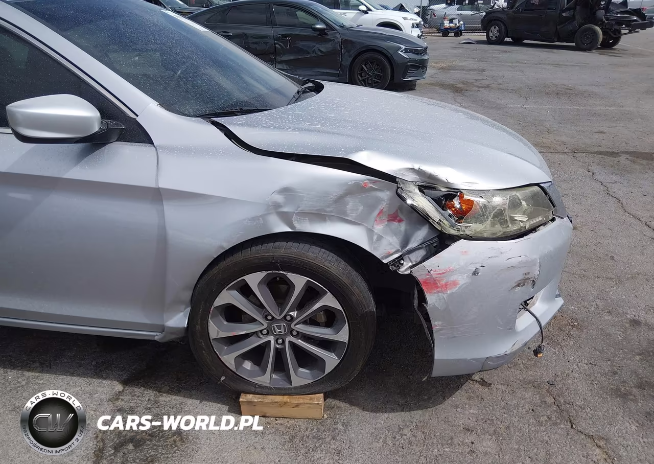 2015 Honda Accord Sport VIN:1HGCR2F55FA139398 - 6