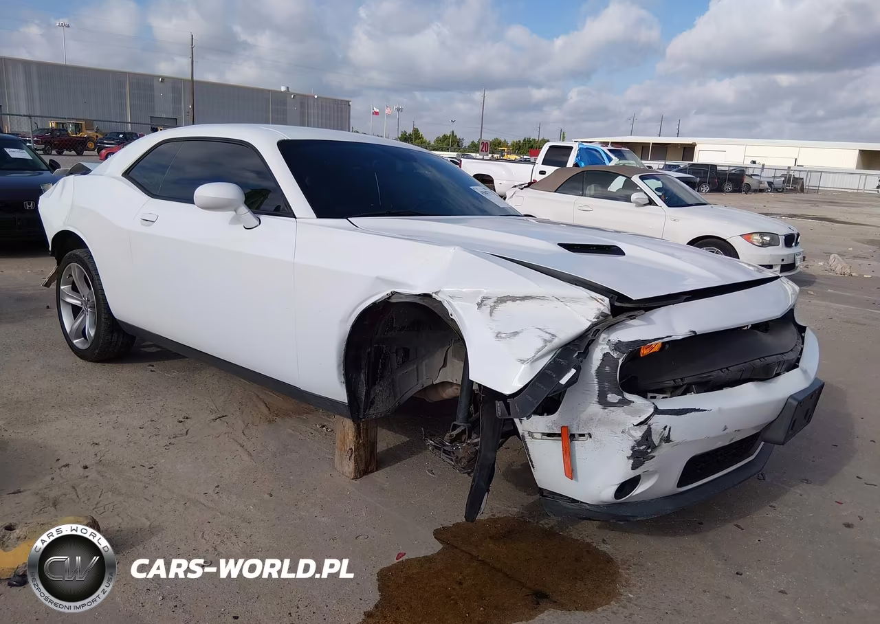 2015 Dodge Challenger Sxt