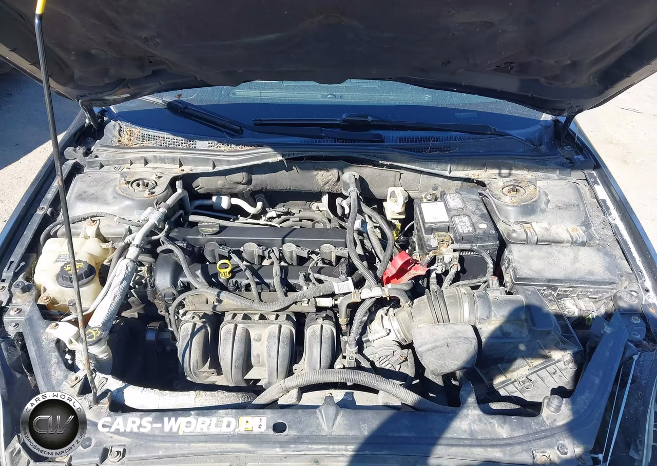 2010 Mercury Milan Premier VIN:3MEHM0JA8AR600652 - 10