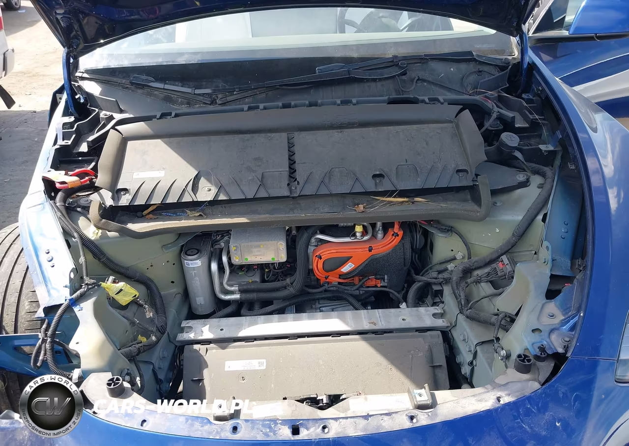 2022 Tesla Model Y Performance Dual Motor All-Wheel Drive VIN:7SAYGDEF2NF491542 - 10