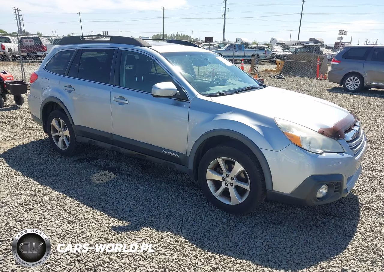 2013 Subaru Outback 2.5I Limited – zdjęcie 1 z 15