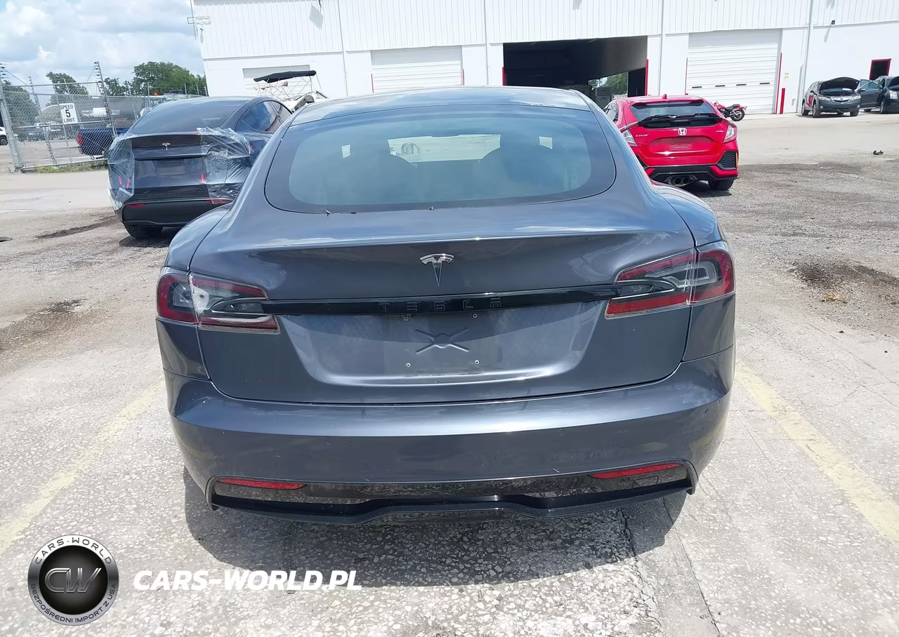 2021 Tesla Model S Long Range Dual Motor All-Wheel Drive VIN:5YJSA1E58MF430186 - 16