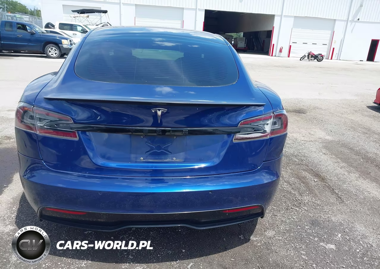 2021 Tesla Model S Long Range Dual Motor All-Wheel Drive VIN:5YJSA1E52MF428398 - 16