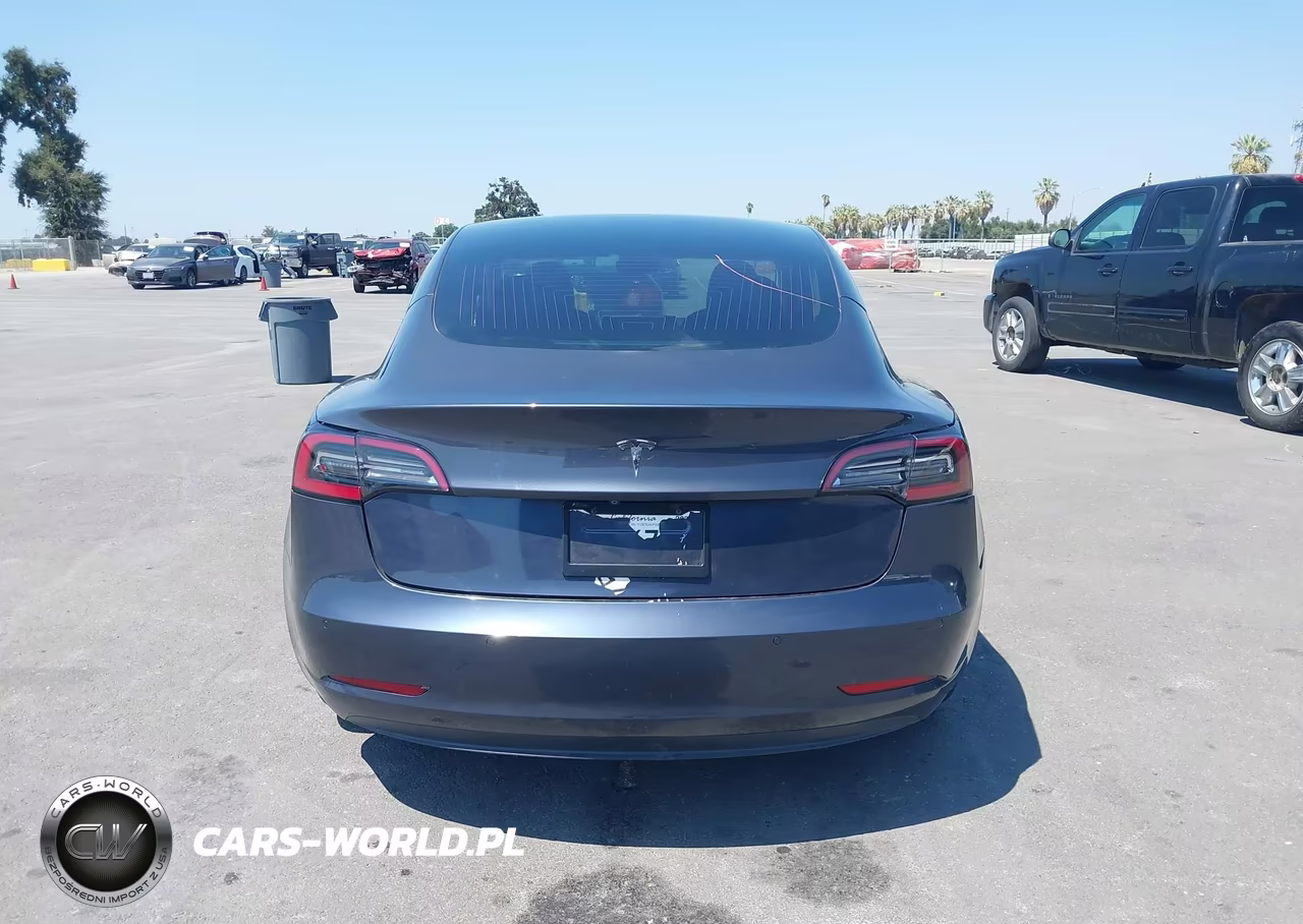 2018 Tesla Model 3 VIN:5YJ3E1EA9JF023916 - 16
