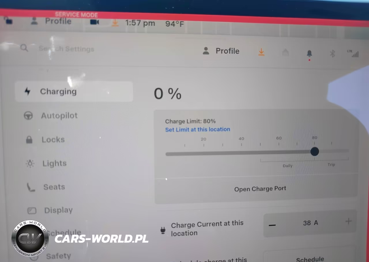 2018 Tesla Model 3 VIN:5YJ3E1EA9JF023916 - 17