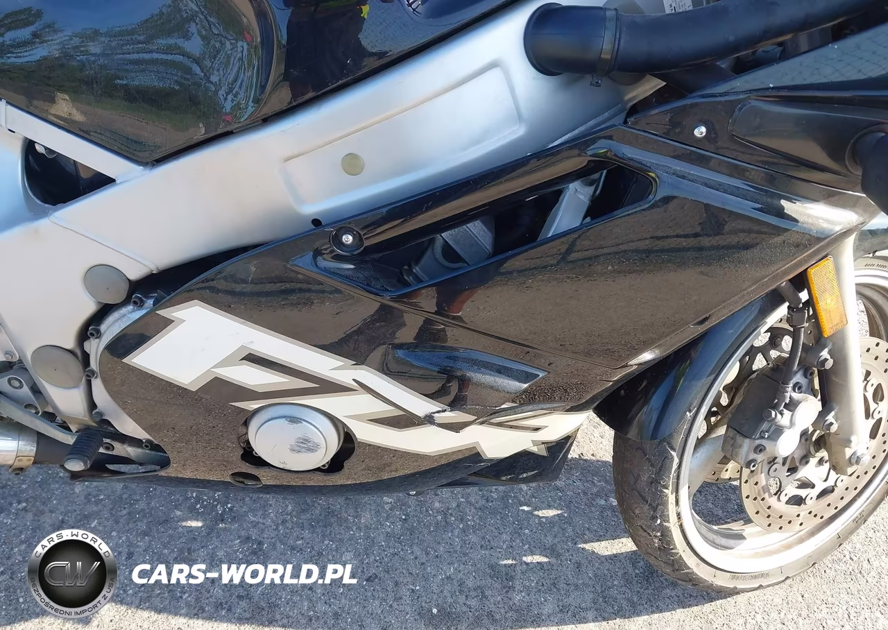 1998 Yamaha Fzr600 R VIN:JYA3HHE08WA107244 - 8