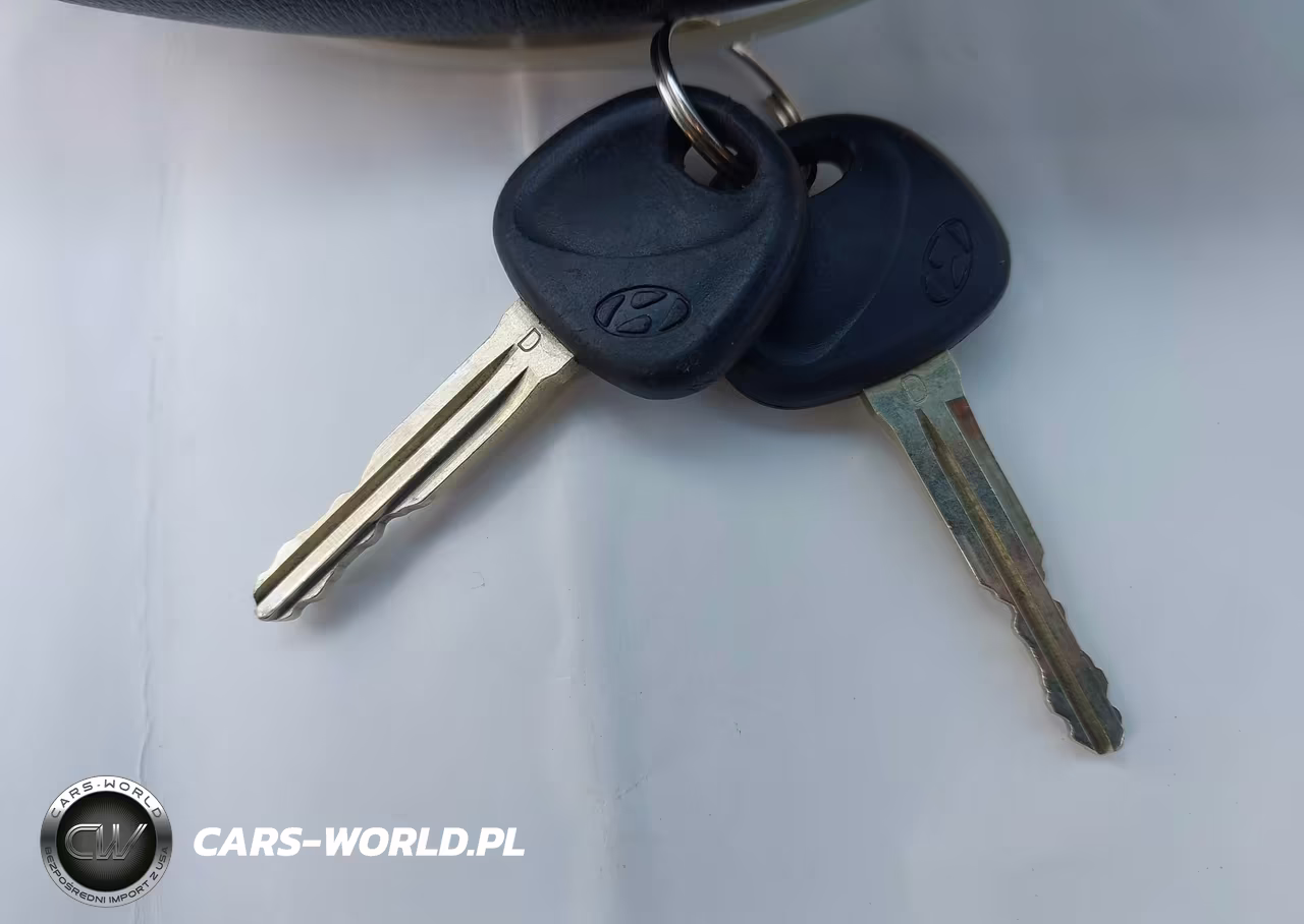 2008 Hyundai Elantra Gls-Se VIN:KMHDU46D38U320050 - 11