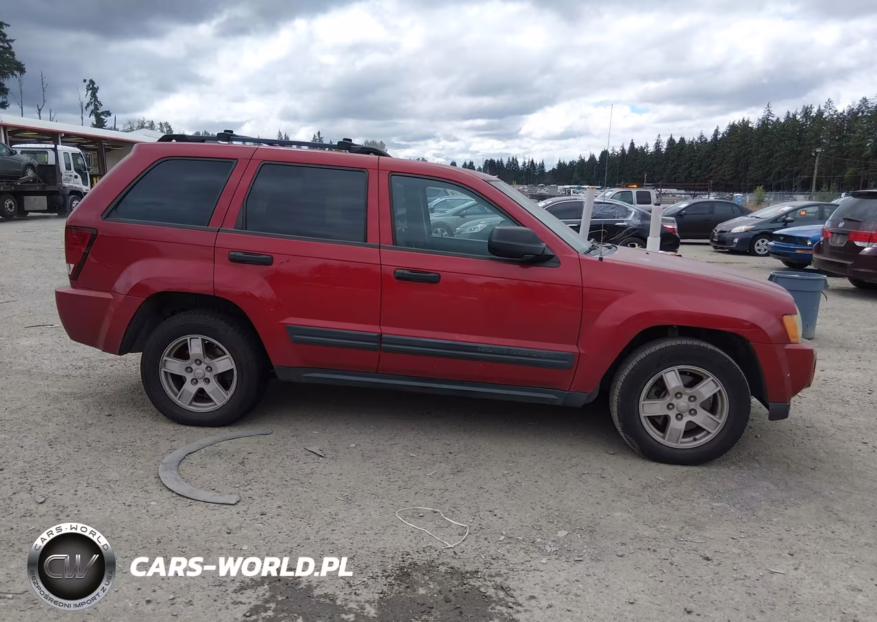2005 Jeep Grand Cherokee Laredo VIN:1J4GR48K85C504216 - 17
