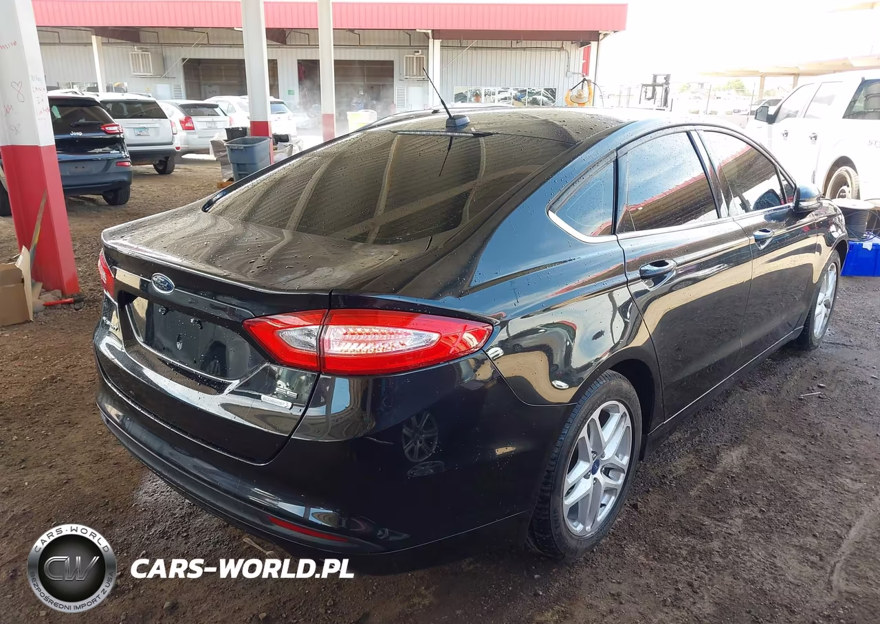 2015 Ford Fusion Se VIN:3FA6P0HD3FR226268 - 4
